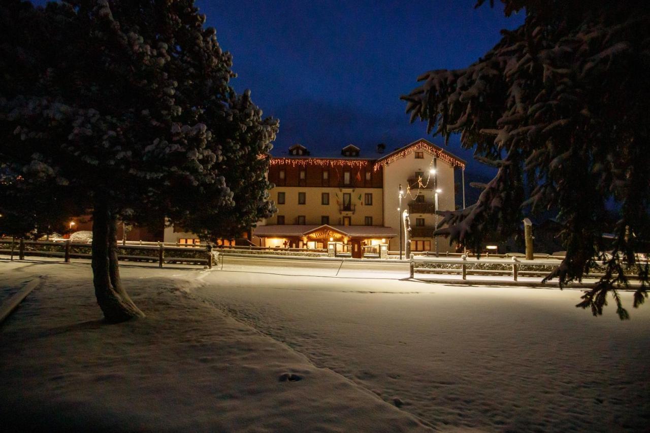 Hotel Villa Rina Бормио Екстериор снимка