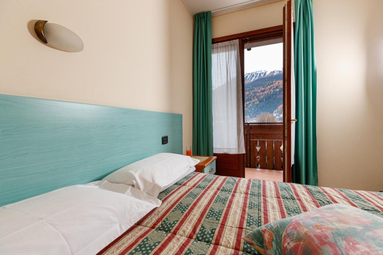 Hotel Villa Rina Бормио Екстериор снимка