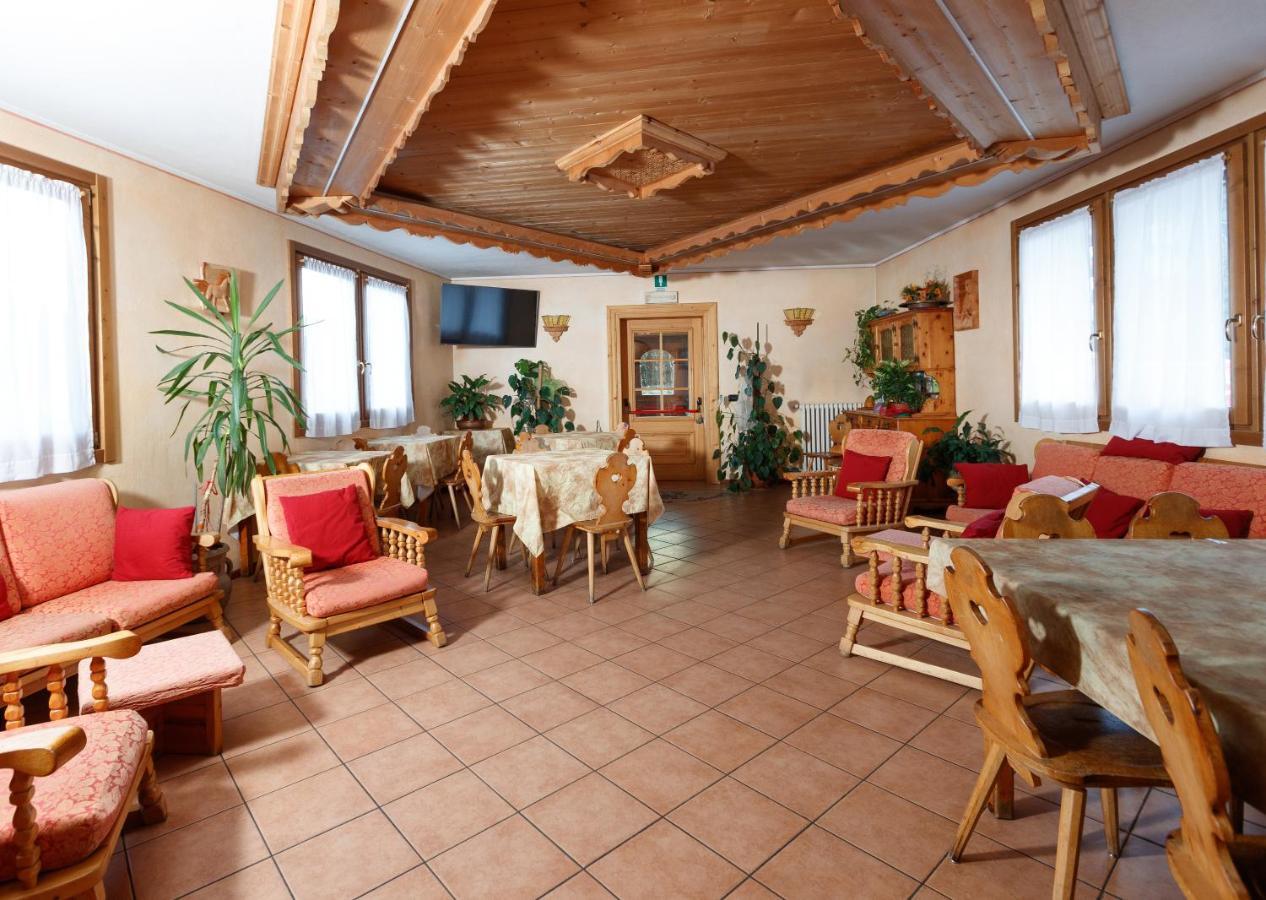 Hotel Villa Rina Бормио Екстериор снимка