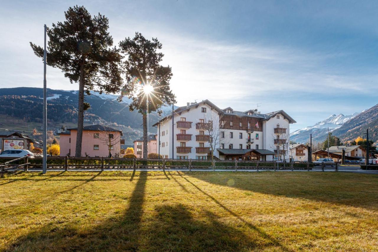 Hotel Villa Rina Бормио Екстериор снимка