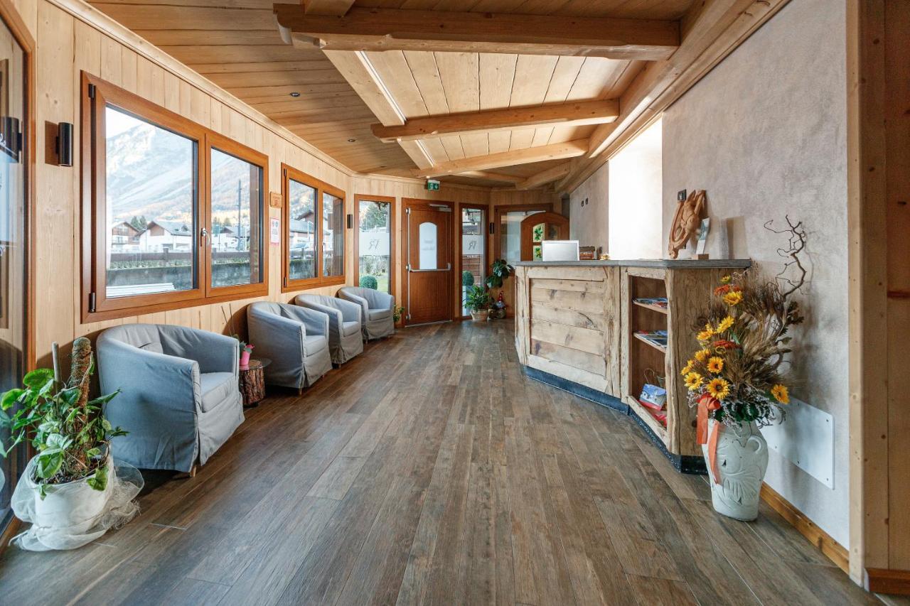 Hotel Villa Rina Бормио Екстериор снимка