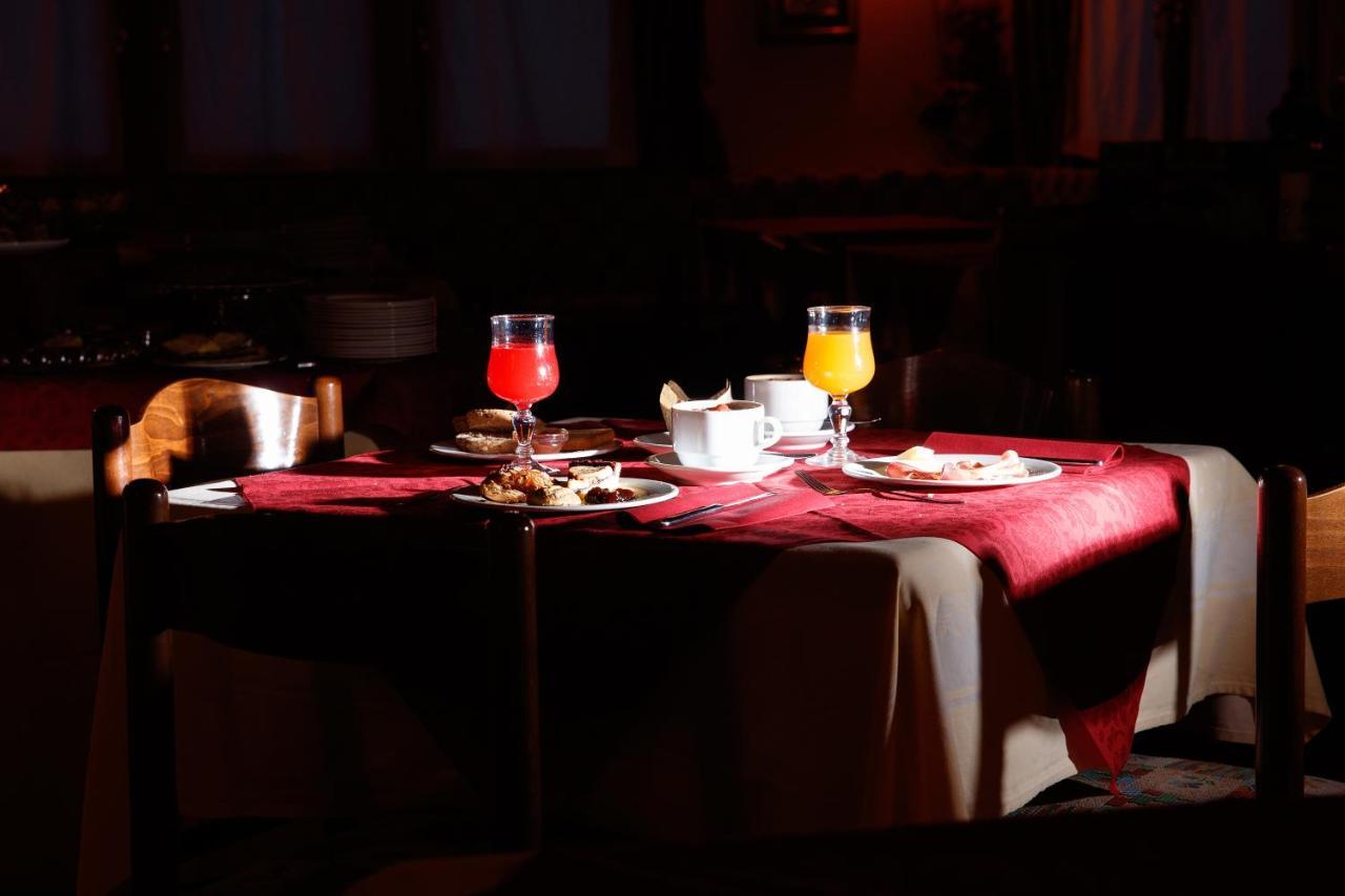 Hotel Villa Rina Бормио Екстериор снимка