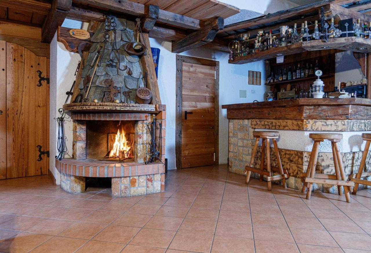 Hotel Villa Rina Бормио Екстериор снимка